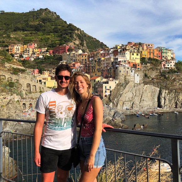 Meet your Posher, Katie & Taylor - Picture 3 of 7